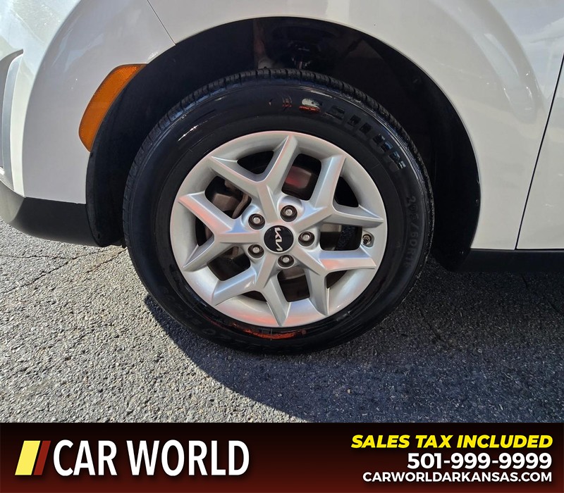 Kia Soul Vehicle Full-screen Gallery Image 6