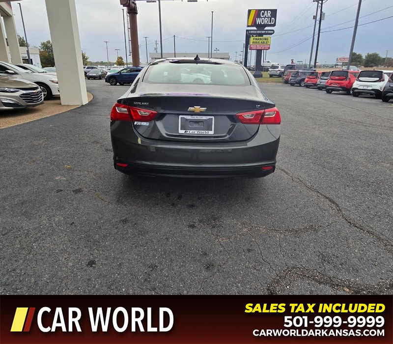 Chevrolet Malibu Vehicle Full-screen Gallery Image 5