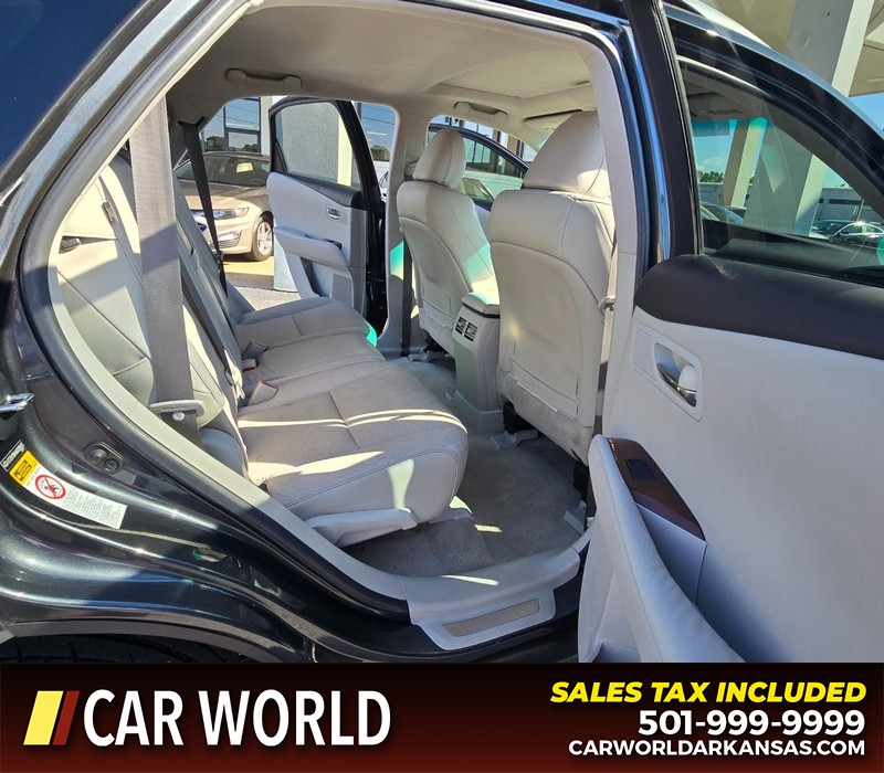 Lexus RX 350 Vehicle Full-screen Gallery Image 12