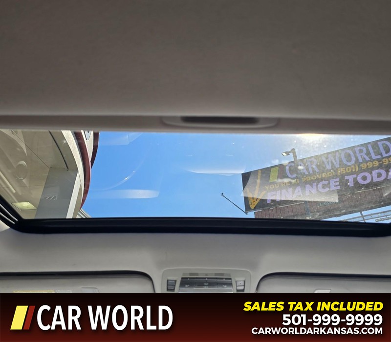 Lexus RX 350 Vehicle Full-screen Gallery Image 19