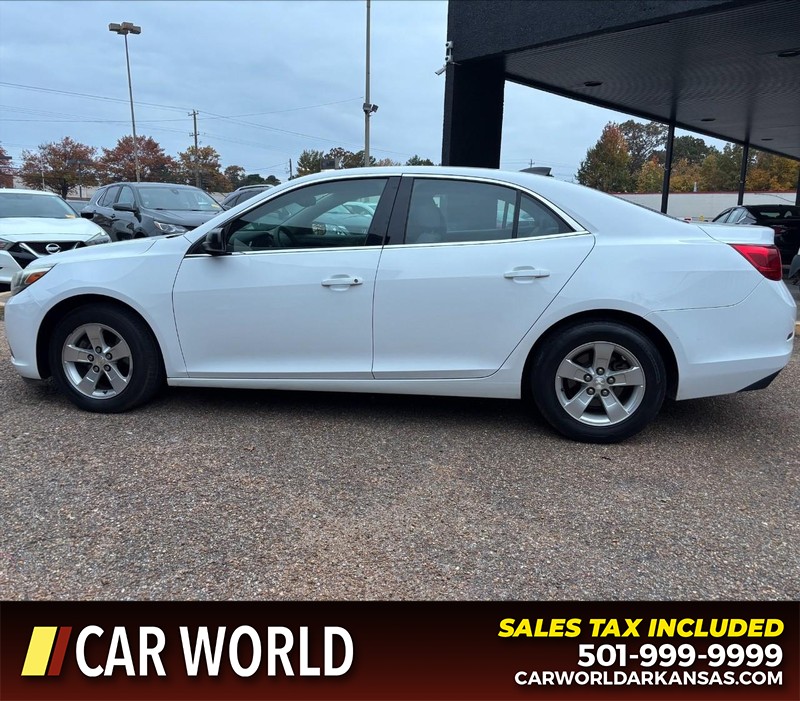 Chevrolet Malibu Vehicle Full-screen Gallery Image 8