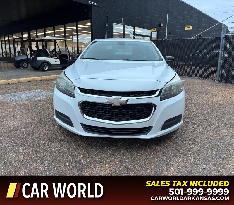 Chevrolet Malibu Vehicle Full-screen Gallery Image 10