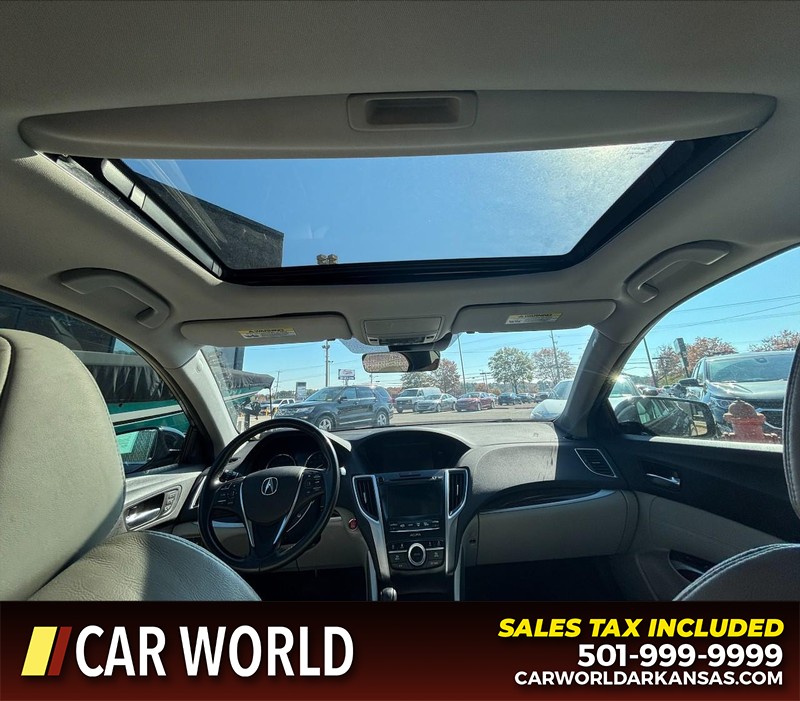 Acura TLX Vehicle Full-screen Gallery Image 12