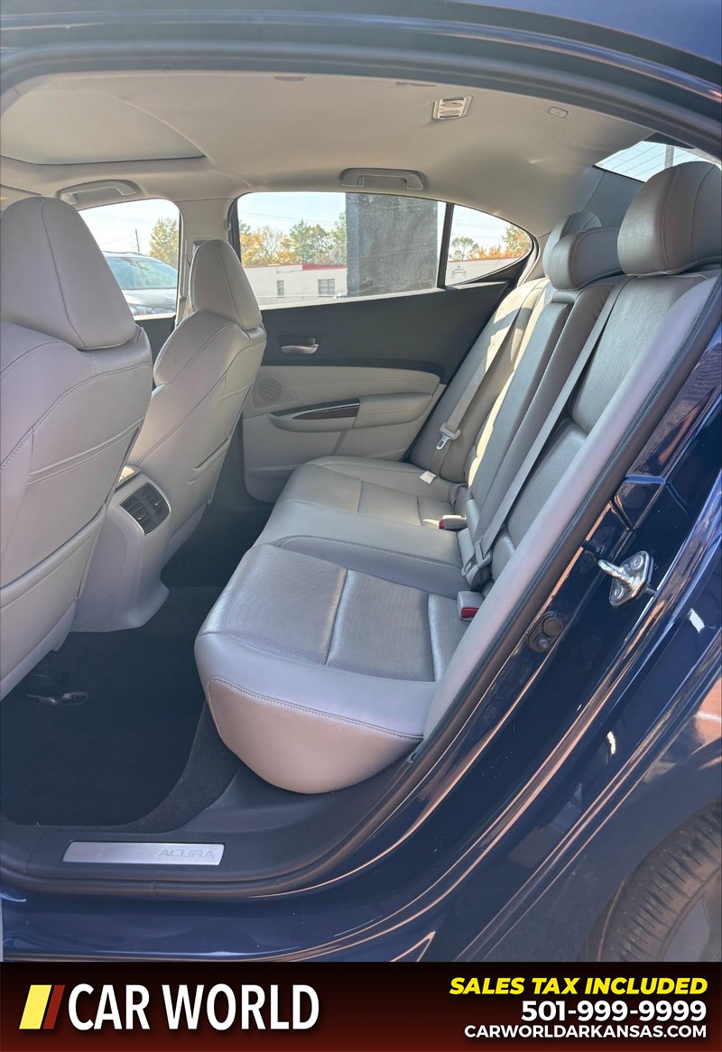 Acura TLX Vehicle Full-screen Gallery Image 16