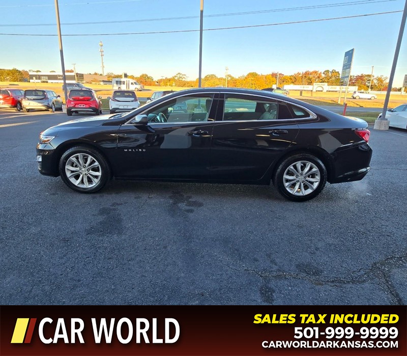 Chevrolet Malibu Vehicle Full-screen Gallery Image 4