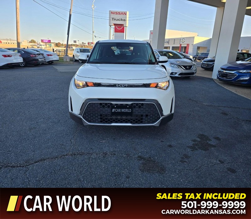 Kia Soul Vehicle Full-screen Gallery Image 2