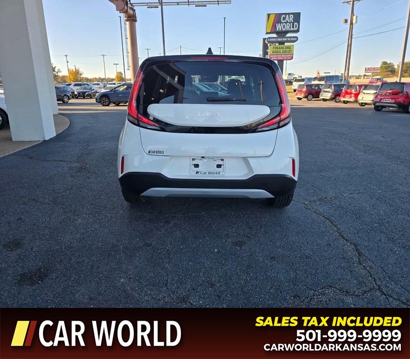 Kia Soul Vehicle Full-screen Gallery Image 5