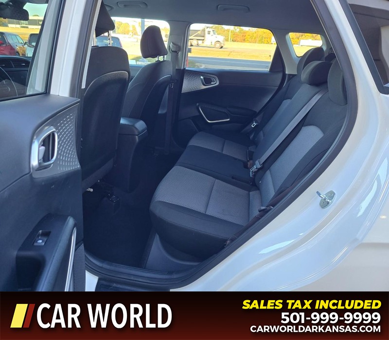 Kia Soul Vehicle Full-screen Gallery Image 10