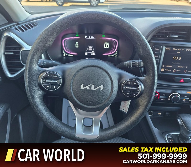 Kia Soul Vehicle Full-screen Gallery Image 15