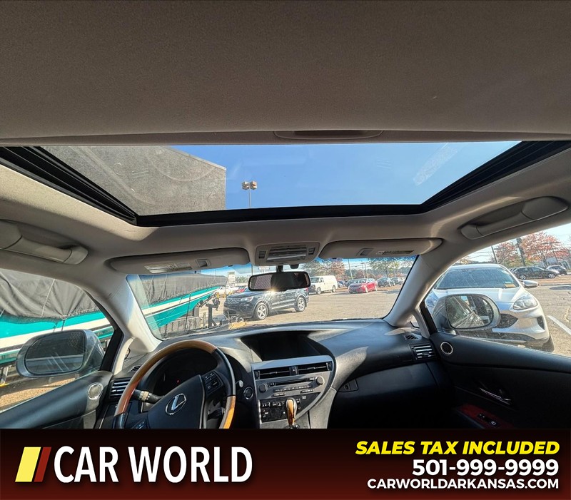 Lexus RX 350 Vehicle Full-screen Gallery Image 16