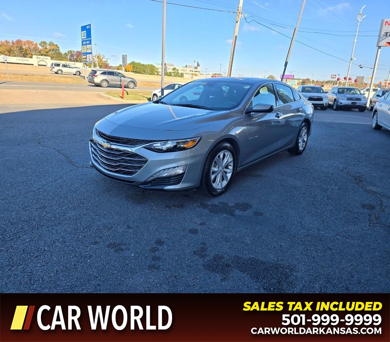 Chevrolet Malibu Vehicle Full-screen Gallery Image 3