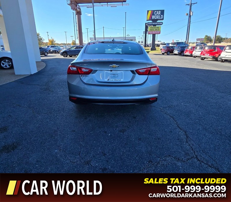 Chevrolet Malibu Vehicle Full-screen Gallery Image 5