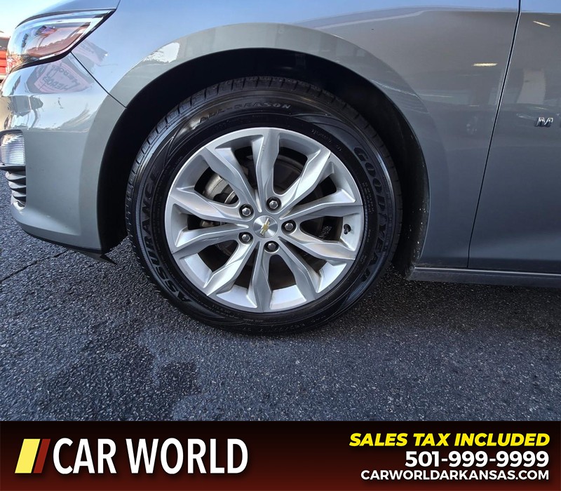 Chevrolet Malibu Vehicle Full-screen Gallery Image 6