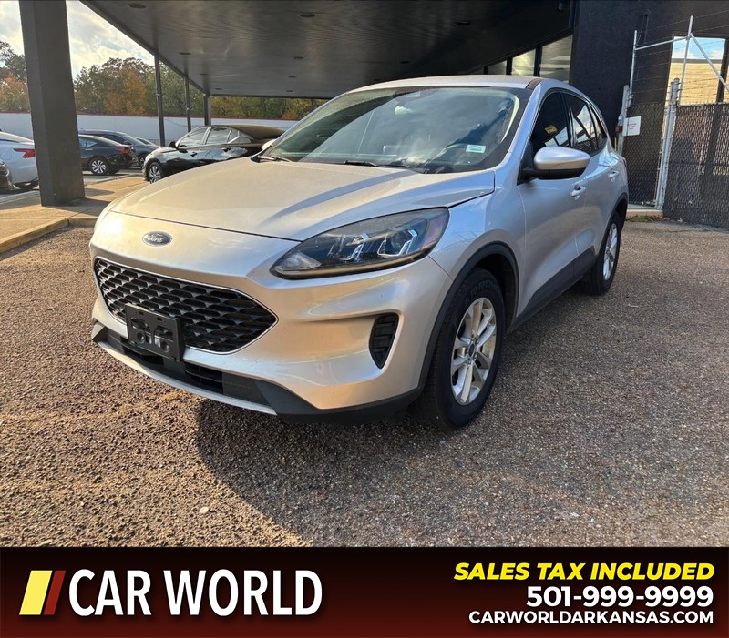 Ford Escape Vehicle Full-screen Gallery Image 9