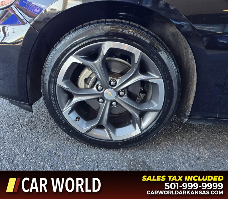 Chevrolet Malibu Vehicle Full-screen Gallery Image 6