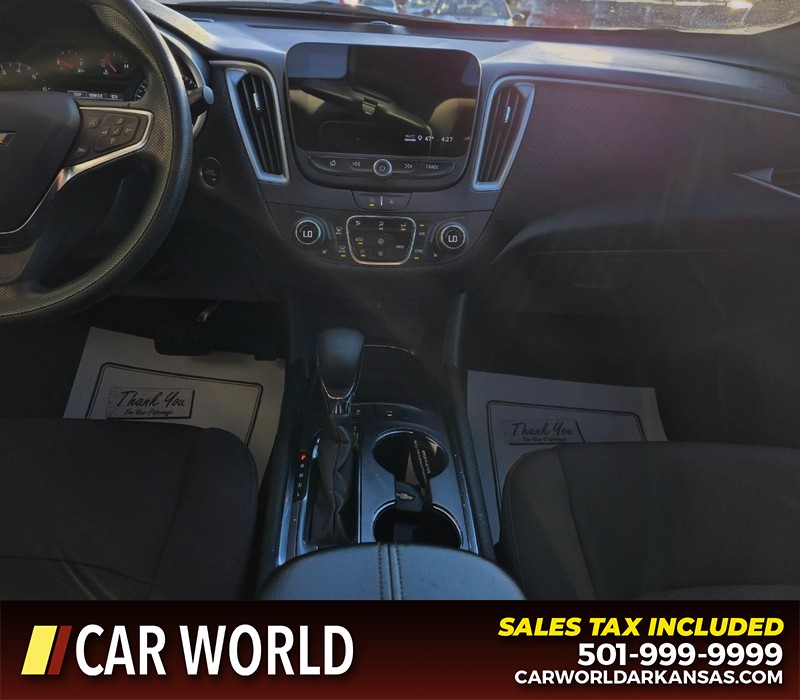 Chevrolet Malibu Vehicle Full-screen Gallery Image 17