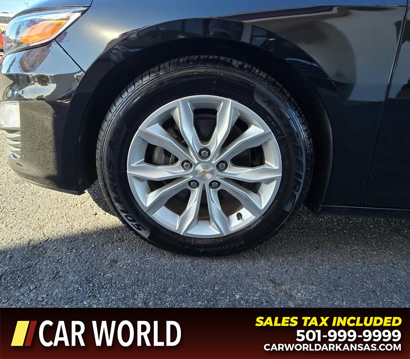 Chevrolet Malibu Vehicle Full-screen Gallery Image 6