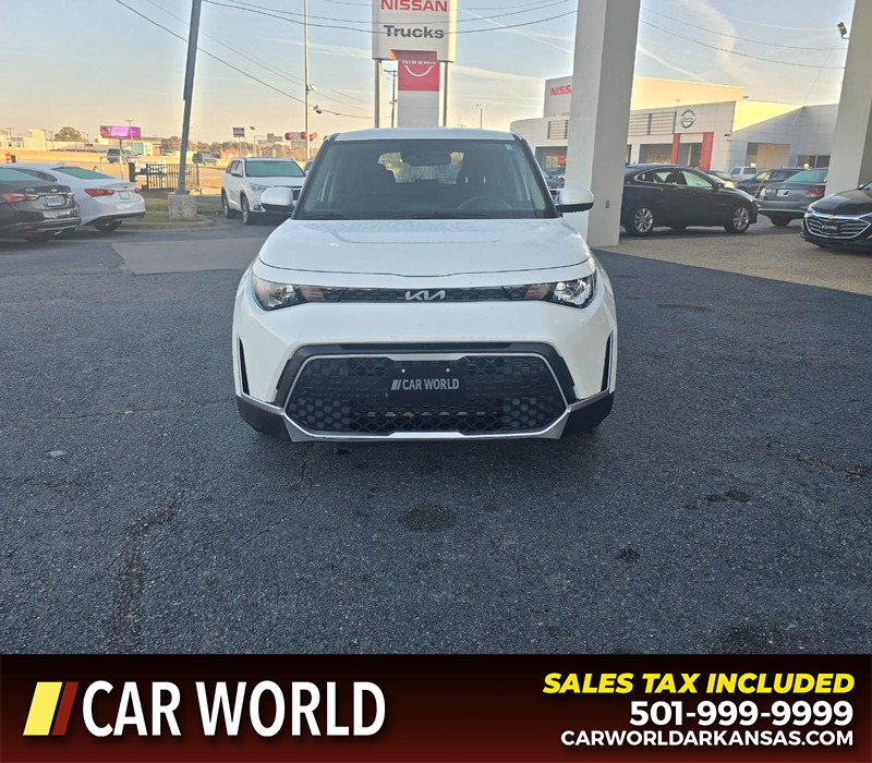 Kia Soul Vehicle Full-screen Gallery Image 2