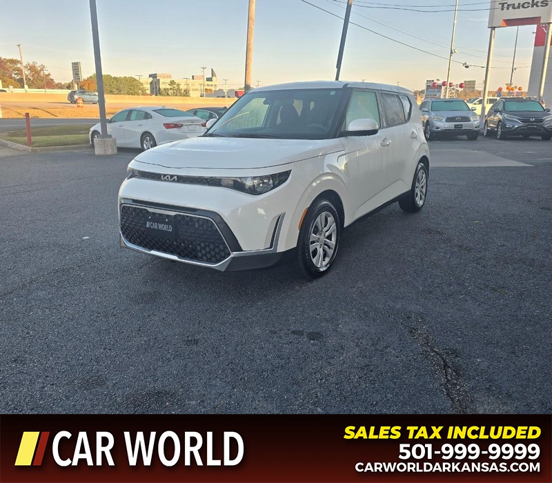 Kia Soul Vehicle Full-screen Gallery Image 3