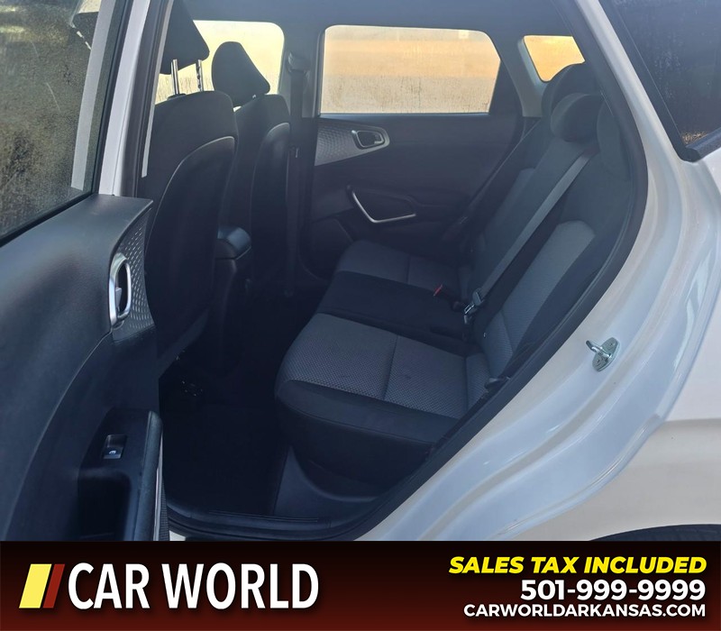 Kia Soul Vehicle Full-screen Gallery Image 10