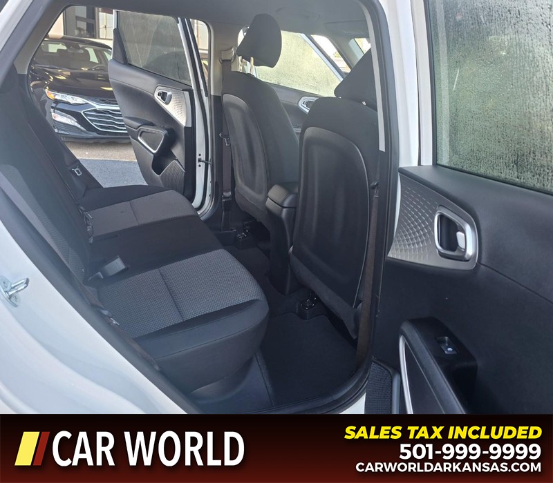 Kia Soul Vehicle Full-screen Gallery Image 12