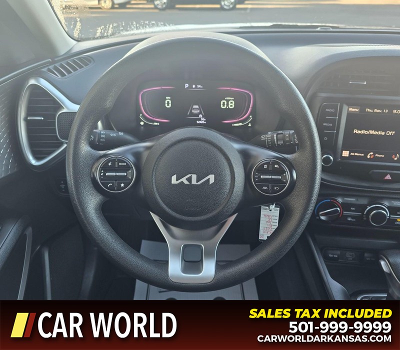 Kia Soul Vehicle Full-screen Gallery Image 15