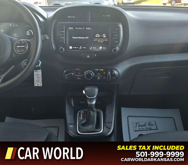 Kia Soul Vehicle Full-screen Gallery Image 18