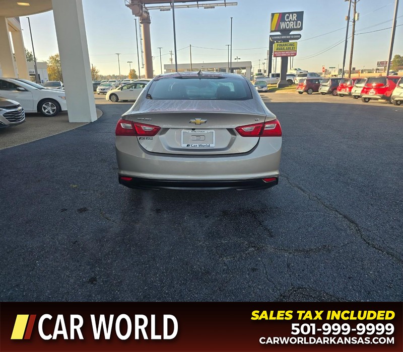 Chevrolet Malibu Vehicle Full-screen Gallery Image 5