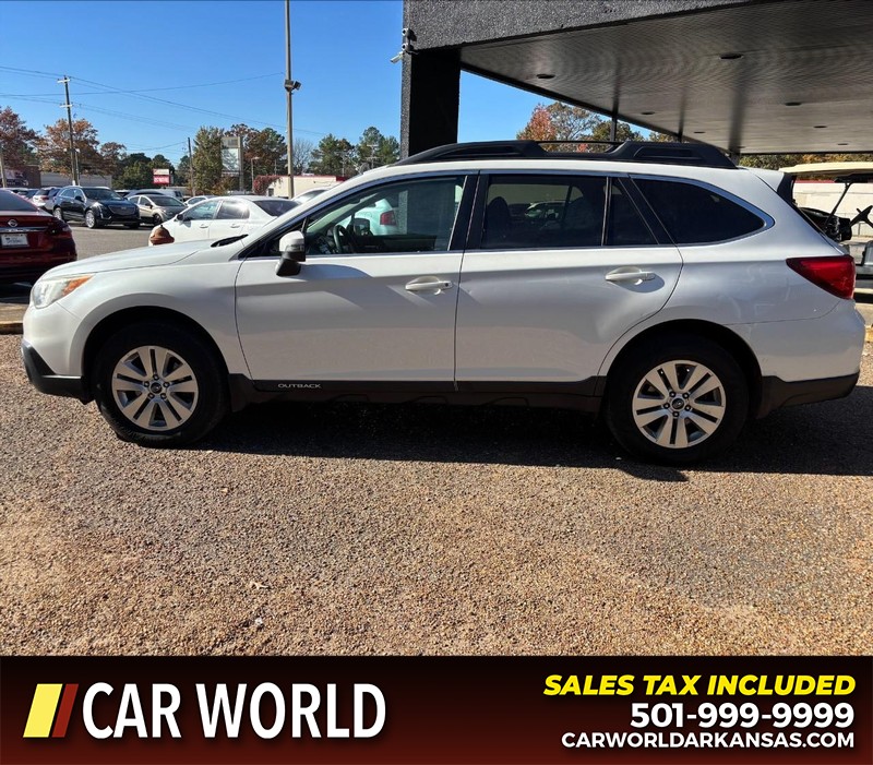 Subaru Outback Vehicle Full-screen Gallery Image 8