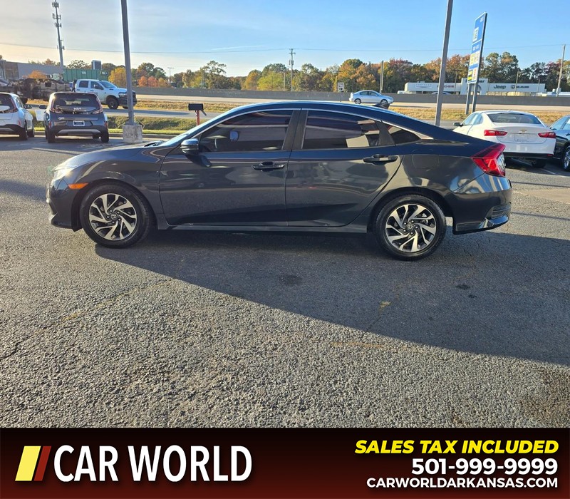 Honda Civic Sedan Vehicle Full-screen Gallery Image 4