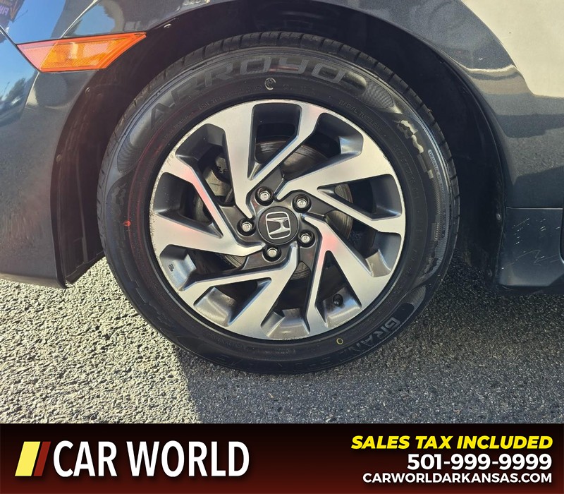 Honda Civic Sedan Vehicle Full-screen Gallery Image 6