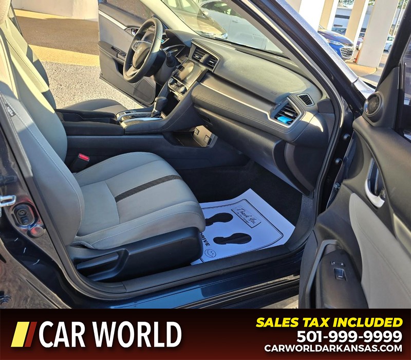 Honda Civic Sedan Vehicle Full-screen Gallery Image 11