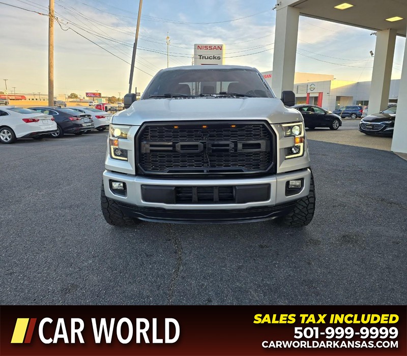 Ford F-150 Vehicle Full-screen Gallery Image 2