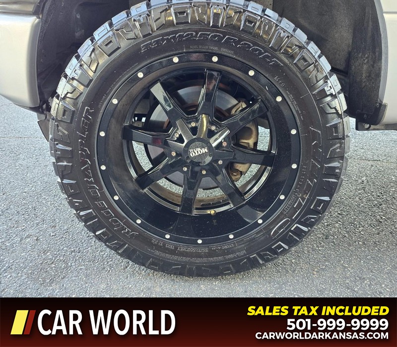 Ford F-150 Vehicle Full-screen Gallery Image 6