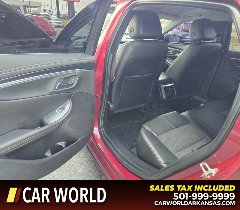 Chevrolet Impala Vehicle Full-screen Gallery Image 9