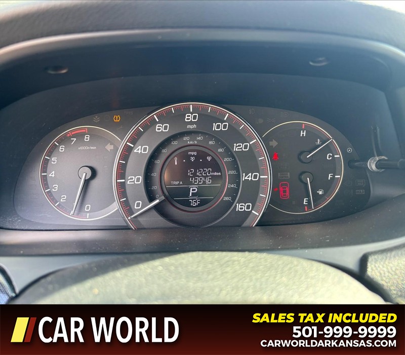 Honda Accord Coupe Vehicle Full-screen Gallery Image 18