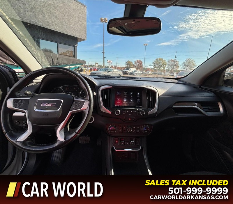 GMC Terrain Vehicle Full-screen Gallery Image 16