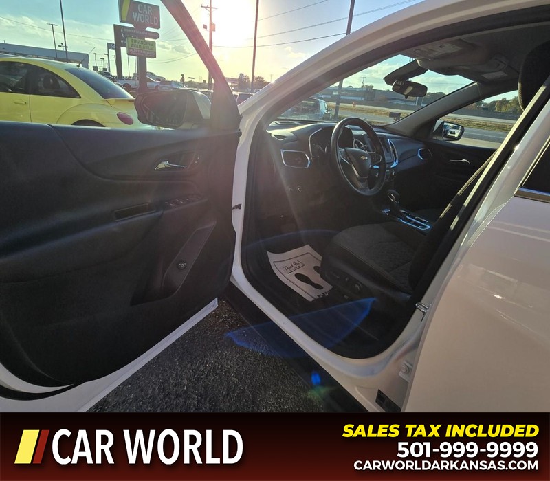 Chevrolet Equinox Vehicle Full-screen Gallery Image 7