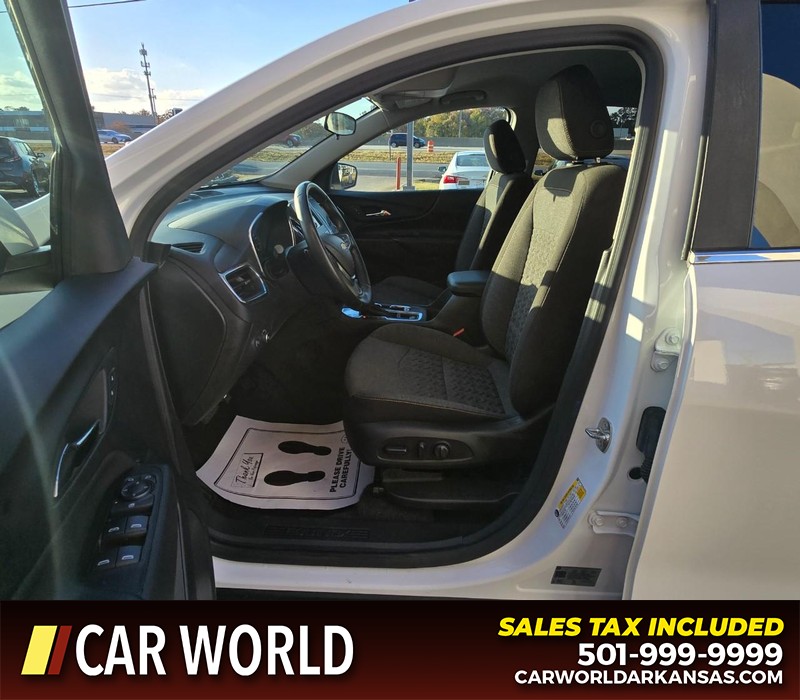 Chevrolet Equinox Vehicle Full-screen Gallery Image 8