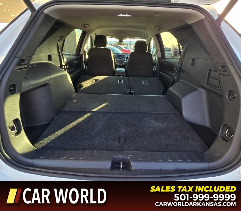 Chevrolet Equinox Vehicle Full-screen Gallery Image 14