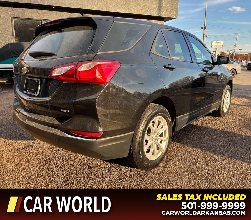 Chevrolet Equinox Vehicle Full-screen Gallery Image 3