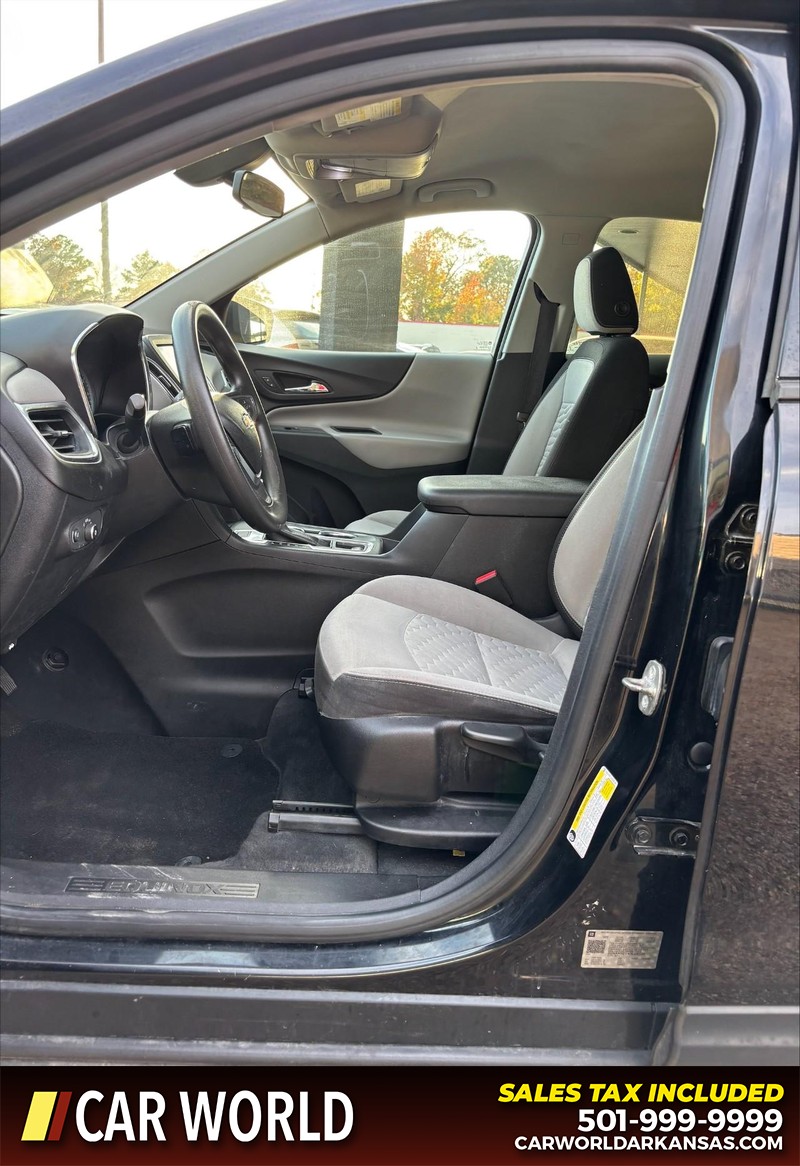 Chevrolet Equinox Vehicle Full-screen Gallery Image 13