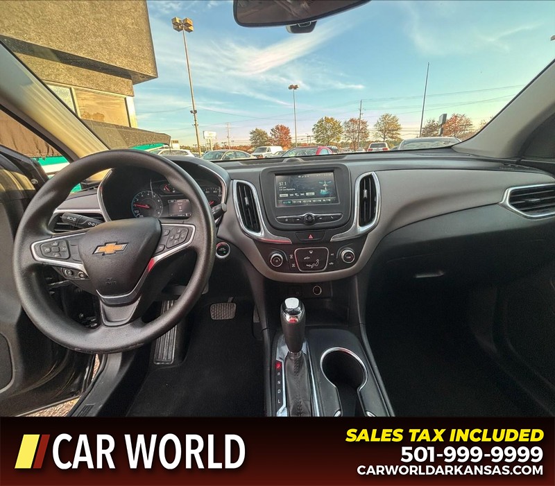 Chevrolet Equinox Vehicle Full-screen Gallery Image 16