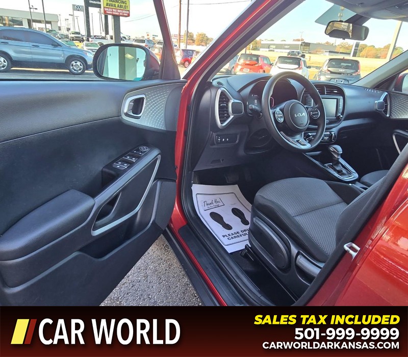 Kia Soul Vehicle Full-screen Gallery Image 8