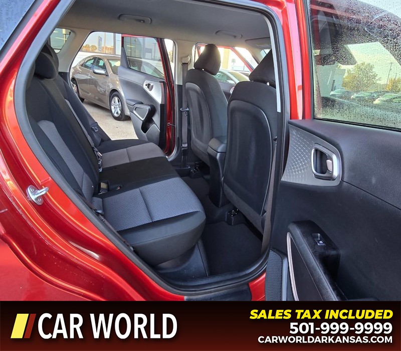 Kia Soul Vehicle Full-screen Gallery Image 13