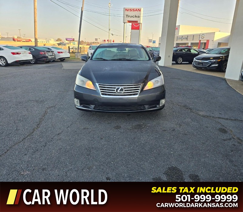 Lexus ES 350 Vehicle Full-screen Gallery Image 2