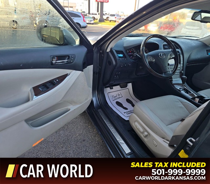 Lexus ES 350 Vehicle Full-screen Gallery Image 7