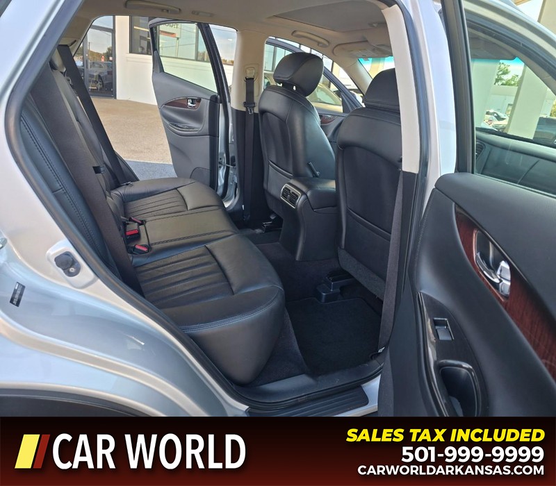 INFINITI QX50 Vehicle Full-screen Gallery Image 12