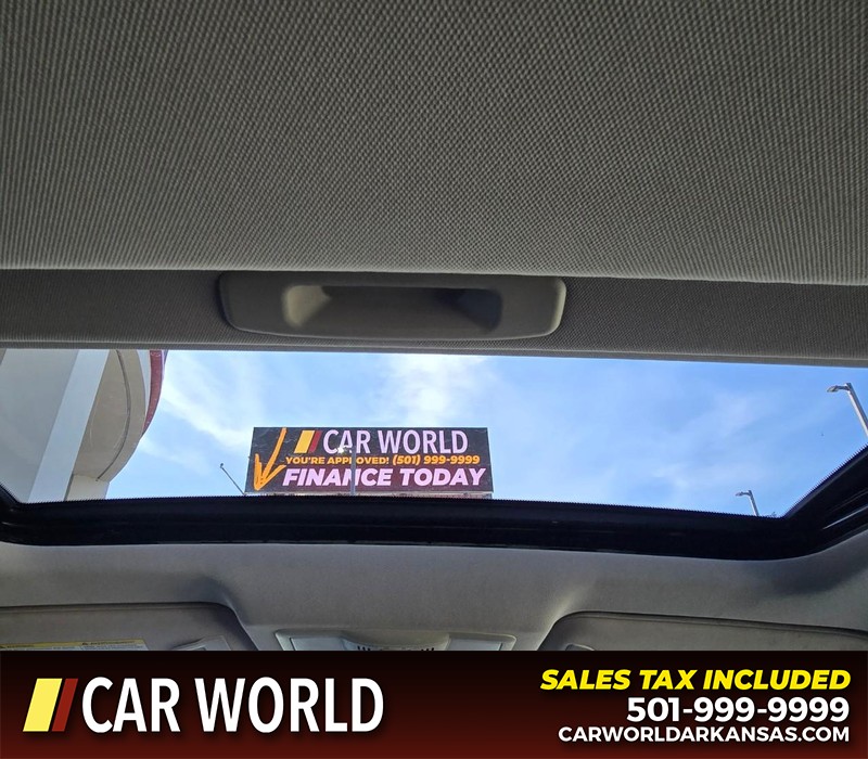 INFINITI QX50 Vehicle Full-screen Gallery Image 19