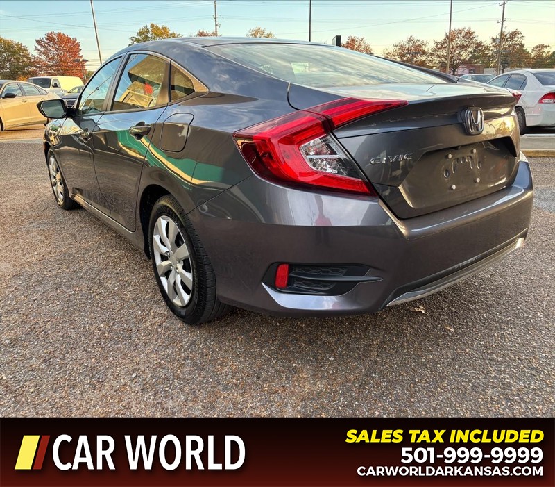 Honda Civic Sedan Vehicle Full-screen Gallery Image 7